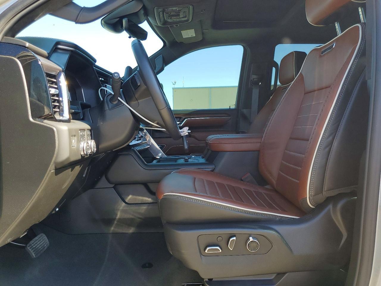 2024 GMC Sierra K2500 Denali Ultimate
