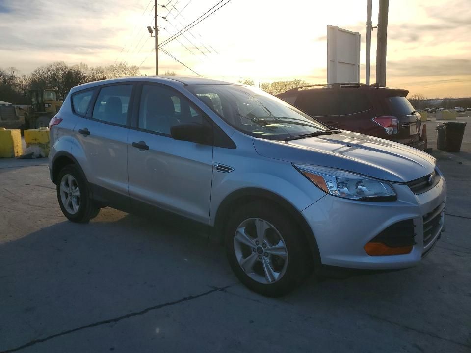 2016 Ford Escape s