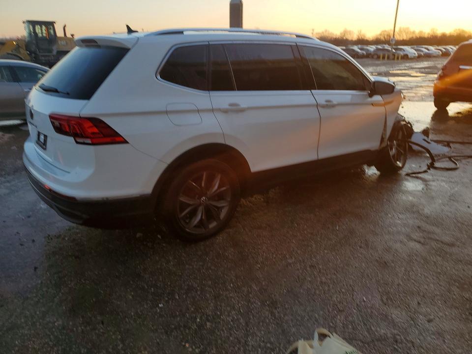 2022 Volkswagen Tiguan se