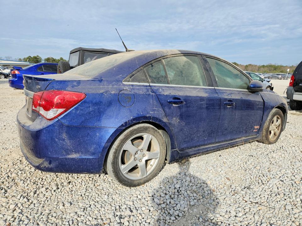 2018 Chev Cruze lt