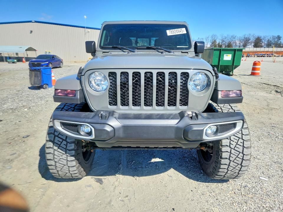 2021 Jeep Gladiator Sport