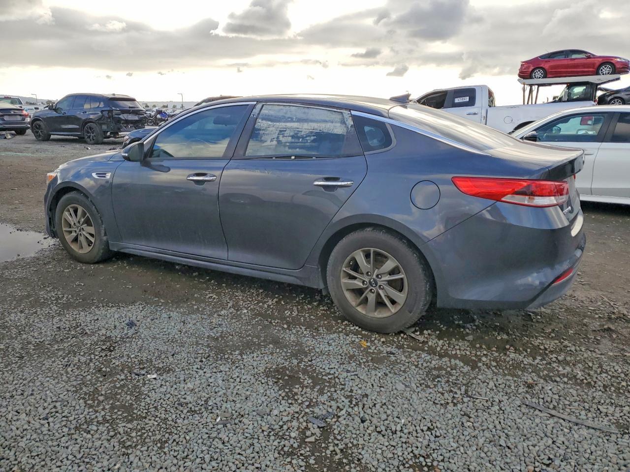 2016 KIA Optima lx