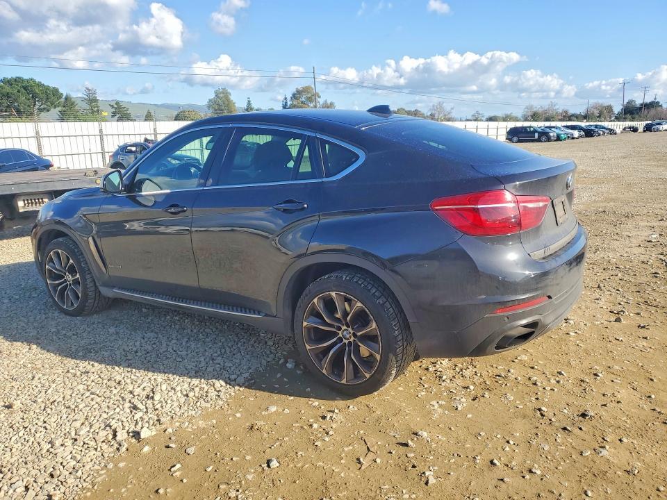 2016 BMW X6 Xdrive50i