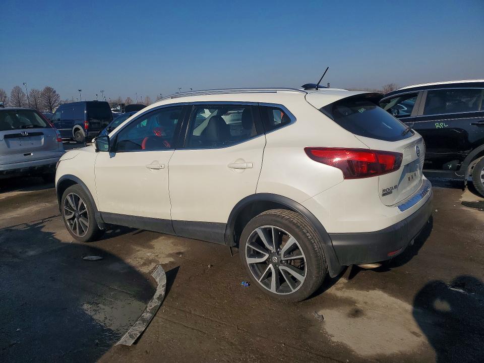 2017 Nissan Rogue Sport s