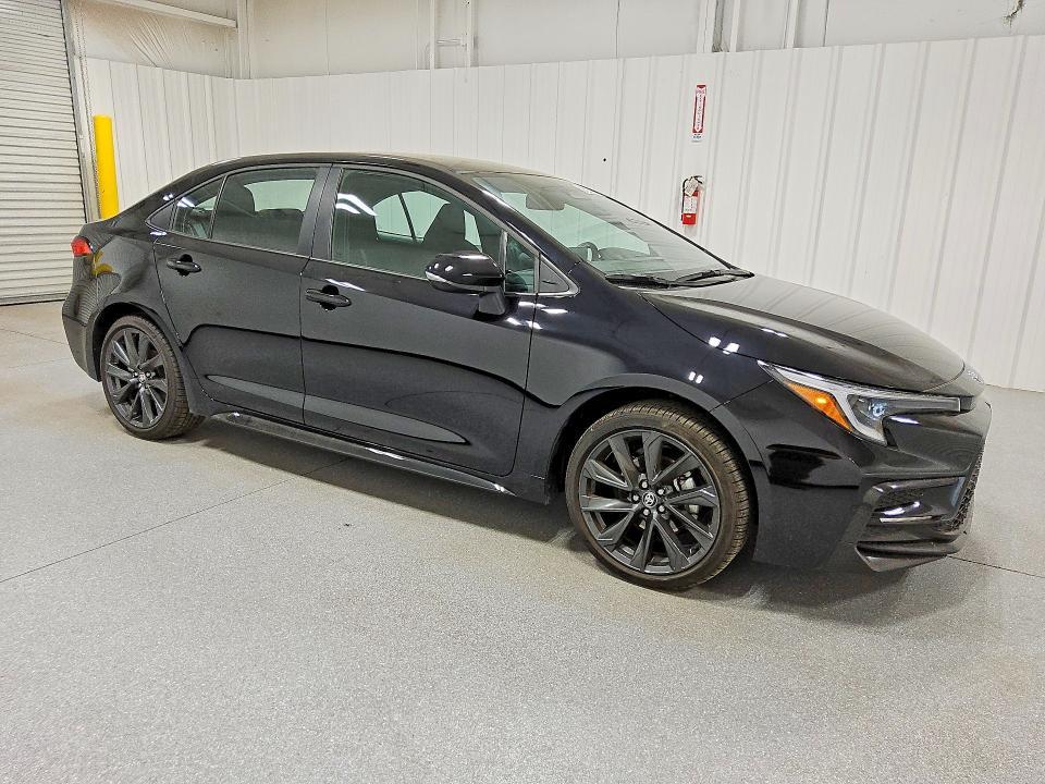 2025 Toyota Corolla se