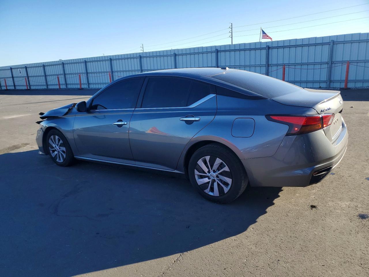 2020 Nissan Altima s
