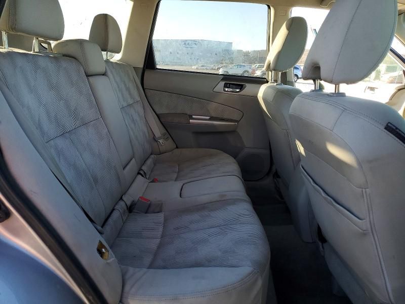 2010 Subaru Forester 2.5x Premium