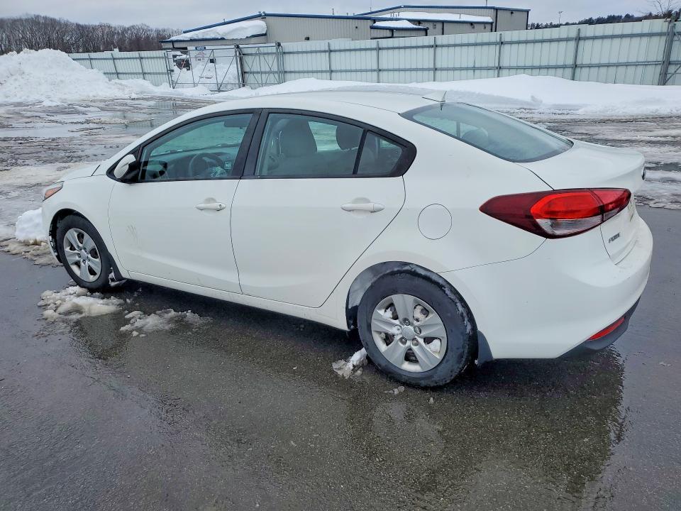 2017 KIA Forte lx