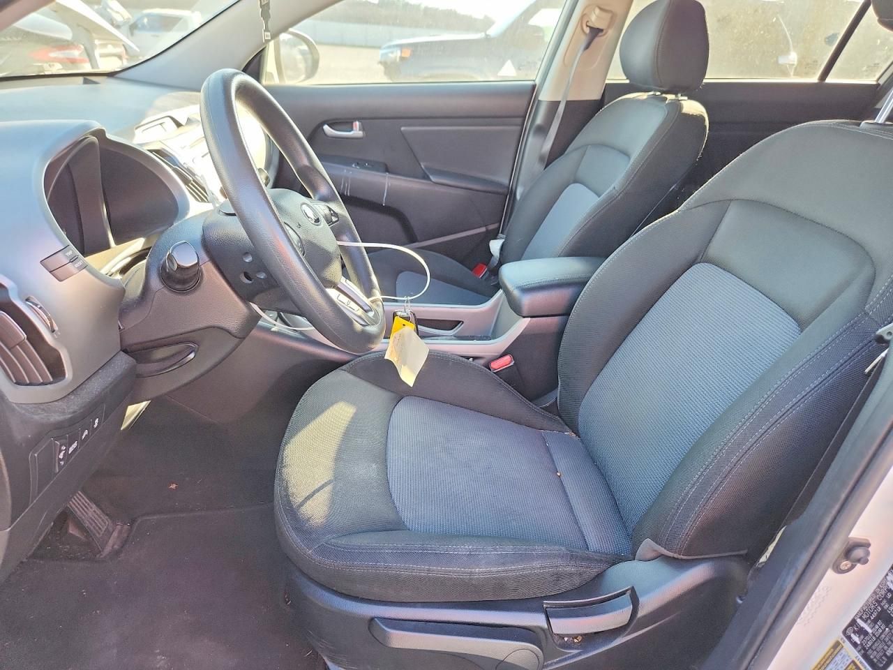 2015 KIA Sportage lx