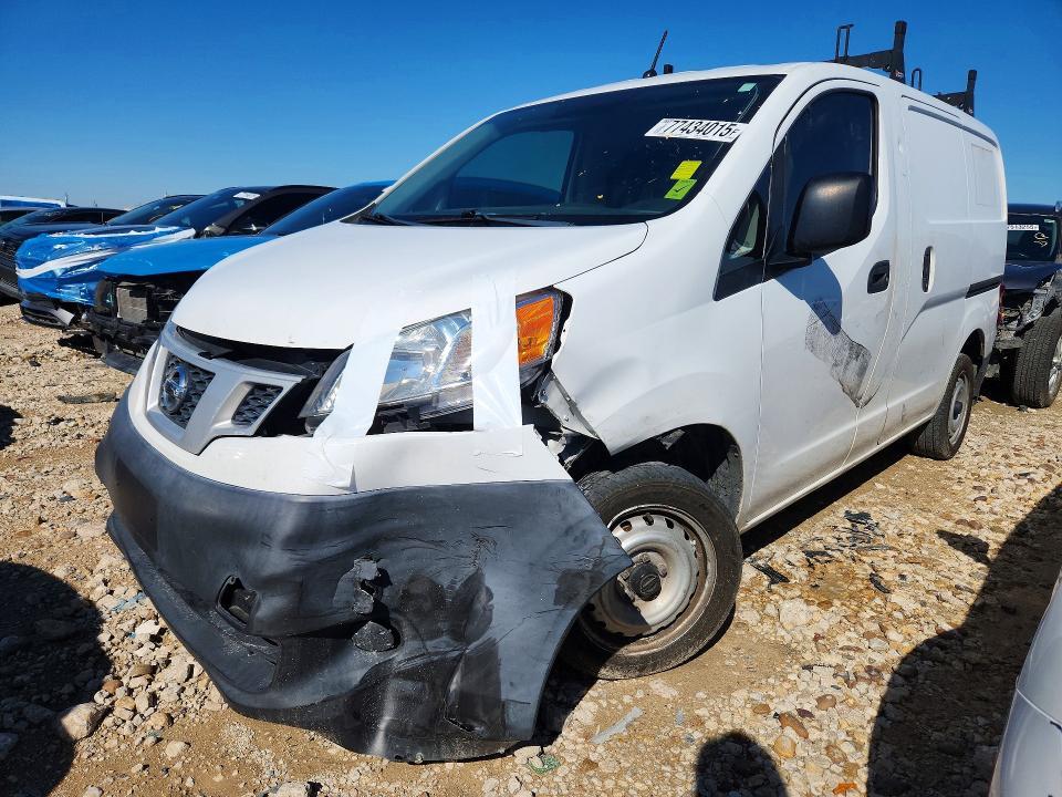 2018 Niss NV200