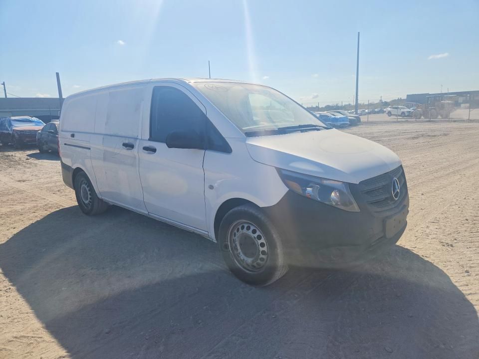 2022 Mercedes-Benz Metris