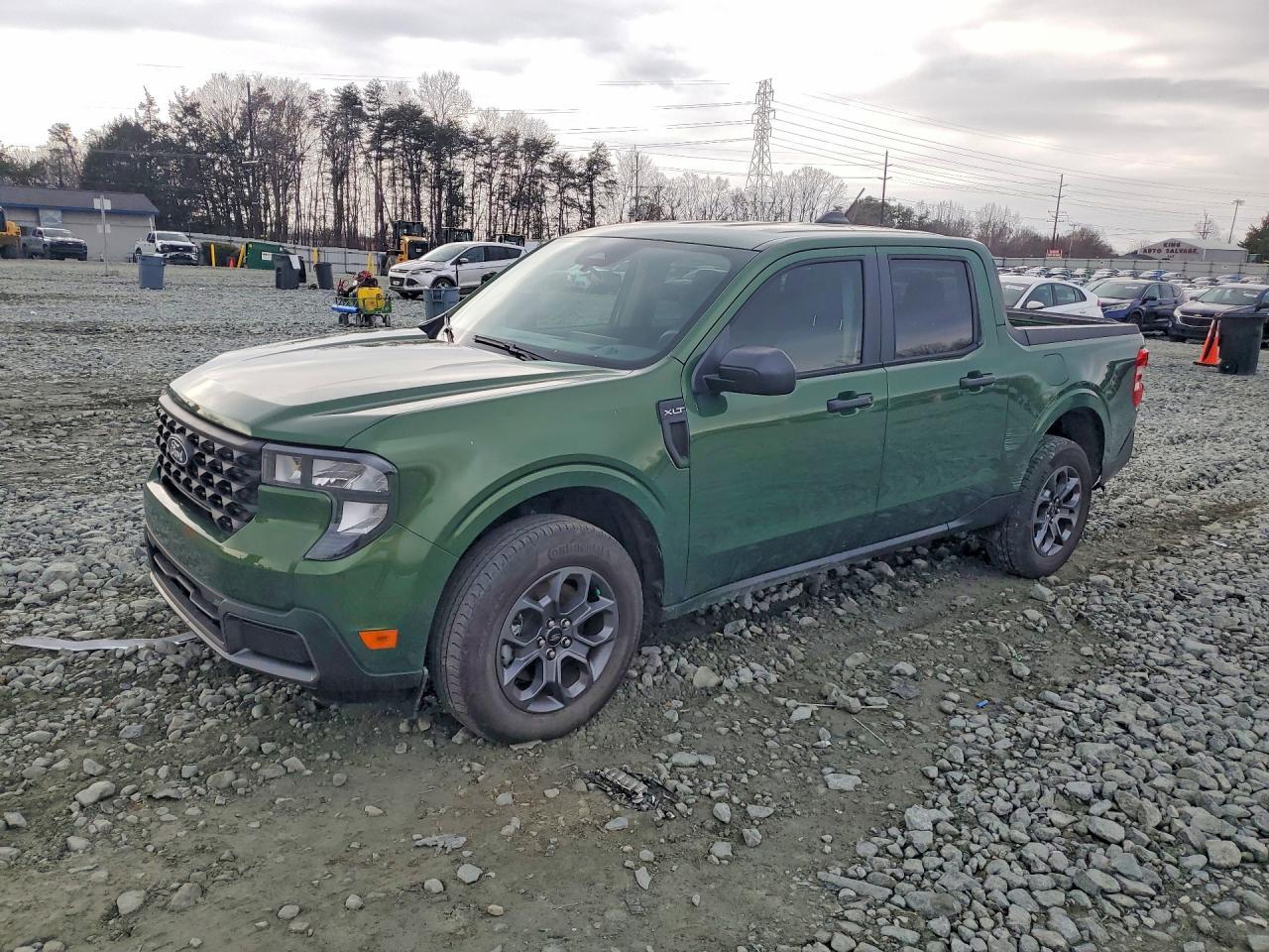 2025 Ford Maverick XLT