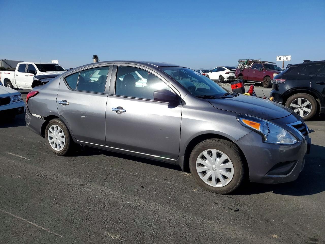 2019 Nissan Versa s