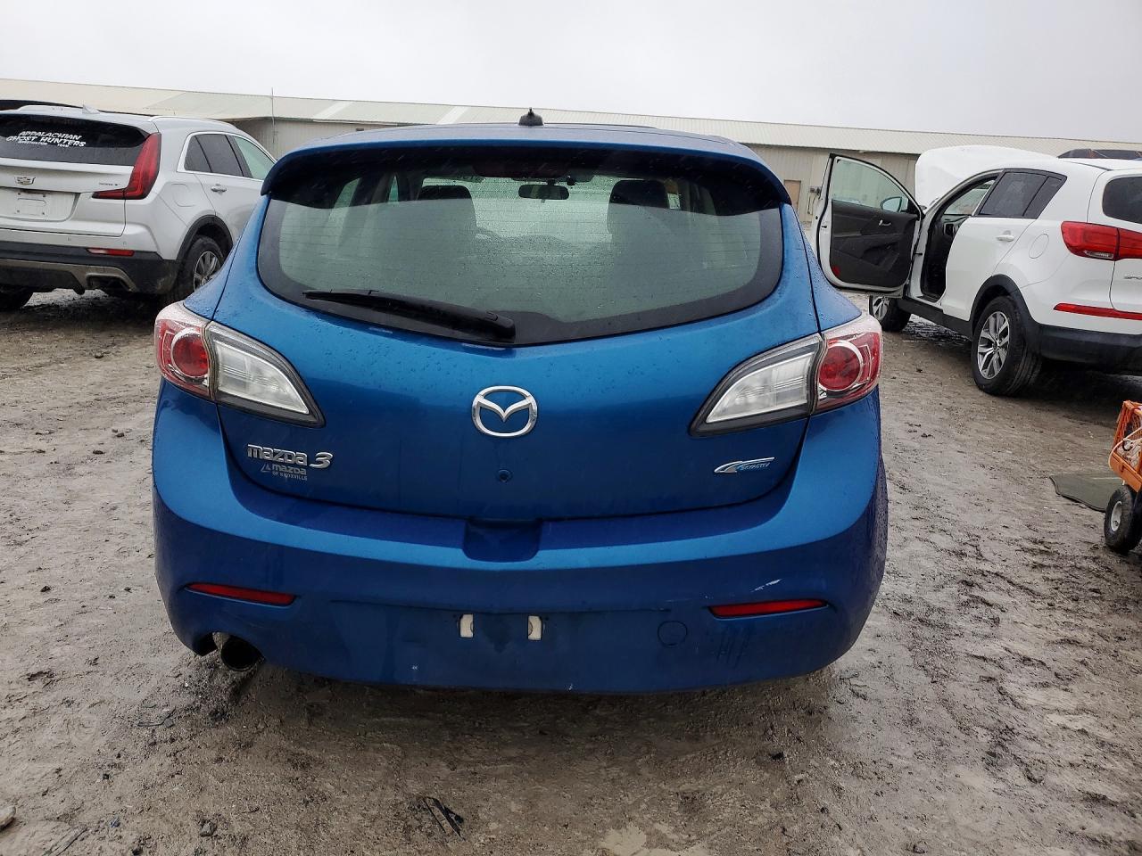 2012 Mazda 3 I