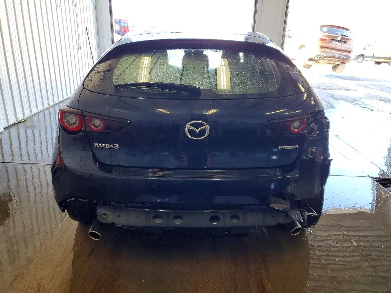 2023 Mazda 3 Select