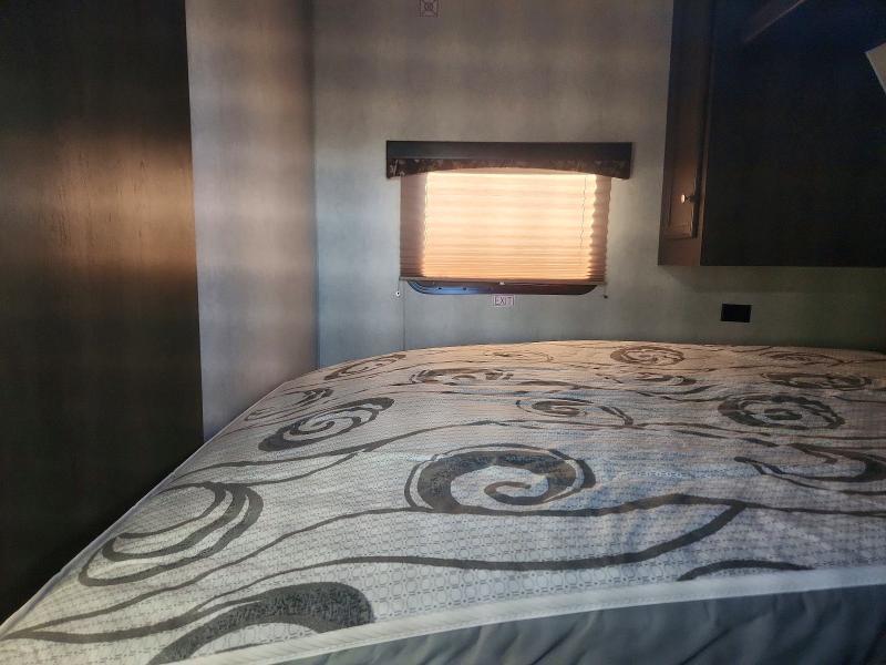 2019 Starcraft Mossy OAK Camper