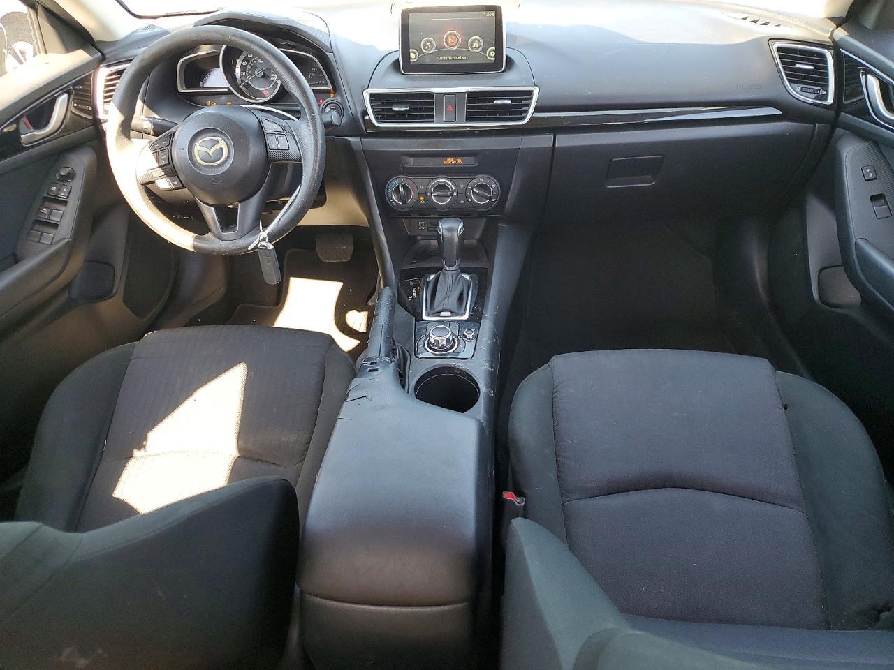 2016 Mazda 3 Sport