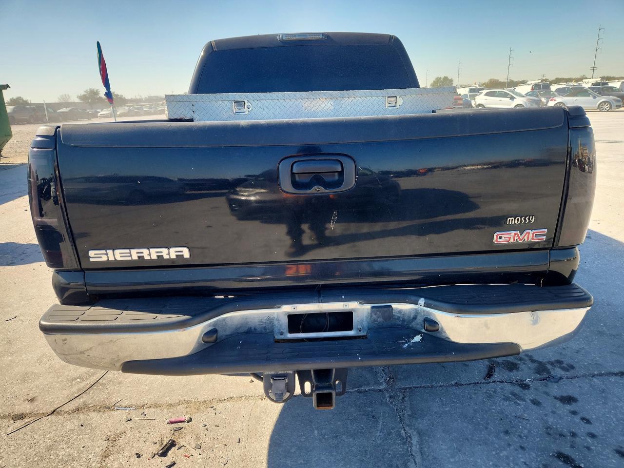 2005 GMC New Sierra C1500