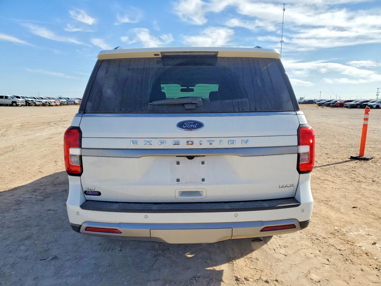 2024 Ford Expedition max xlt