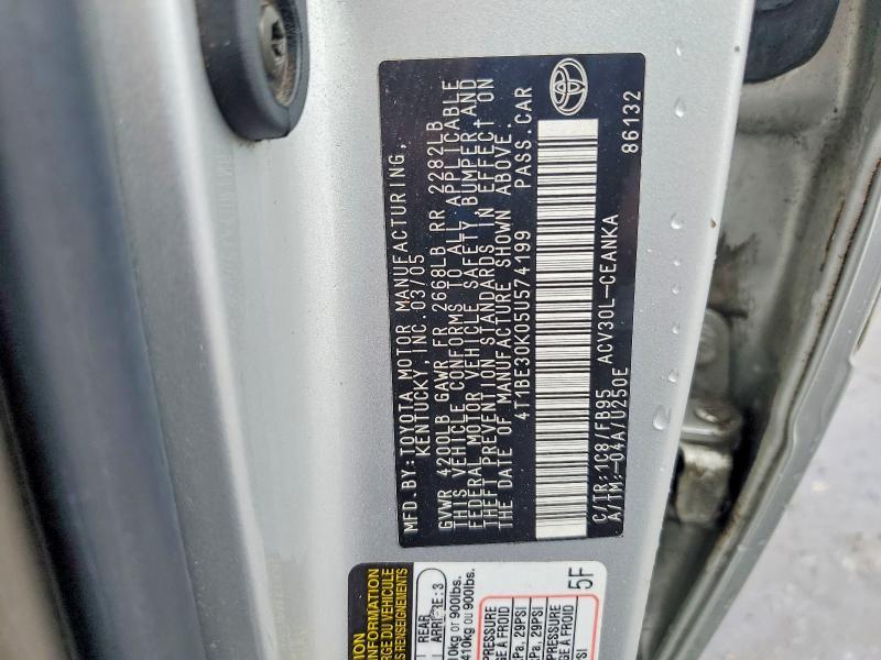 2005 Toyota Camry le