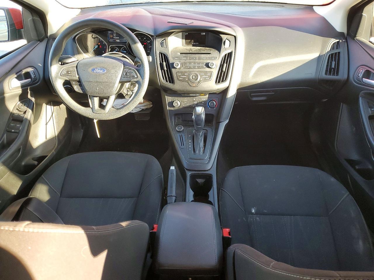 2016 Ford Focus se