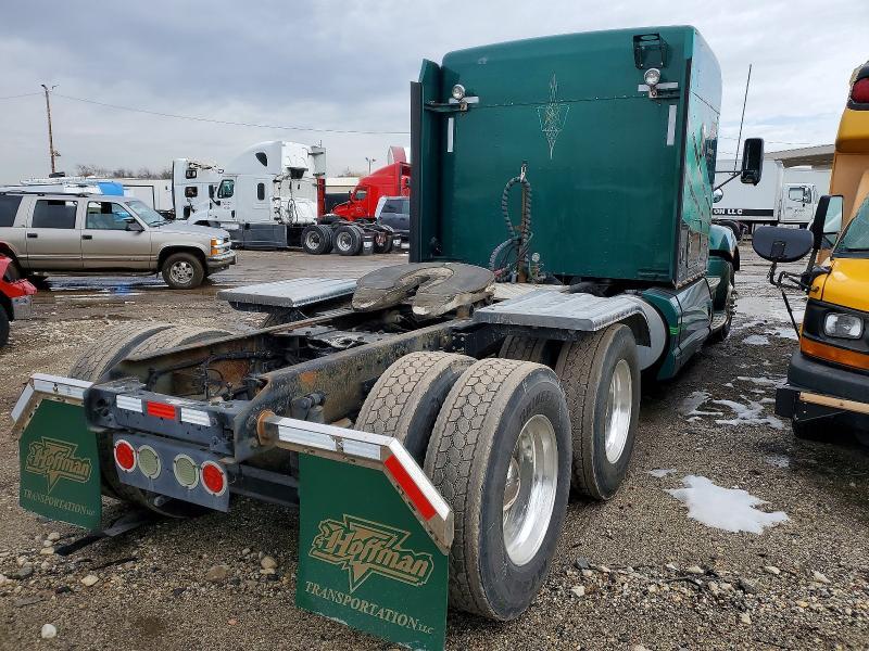 2010 Kenworth T660 Semi Truck
