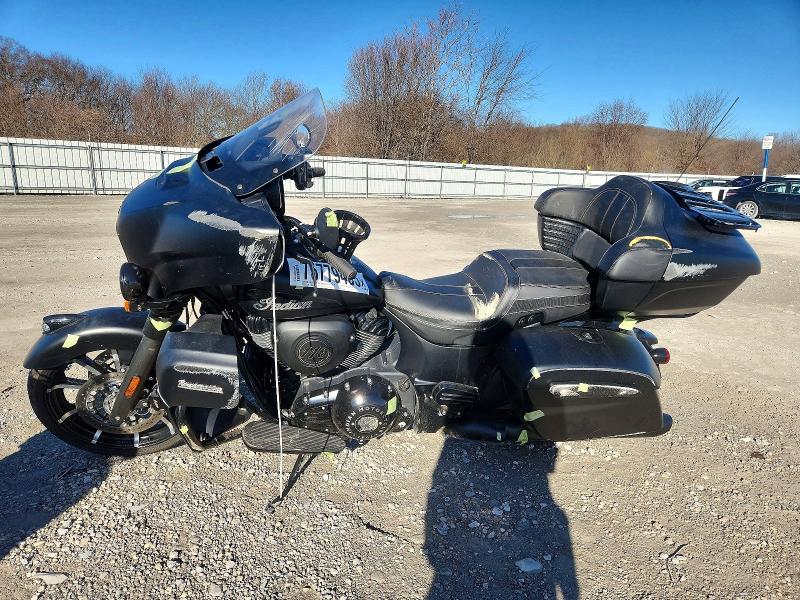 2022 Indian Motorcycle Co. Roadmaster Dark Horse