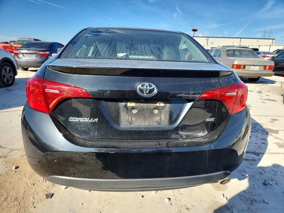 2018 Toyota Corolla se