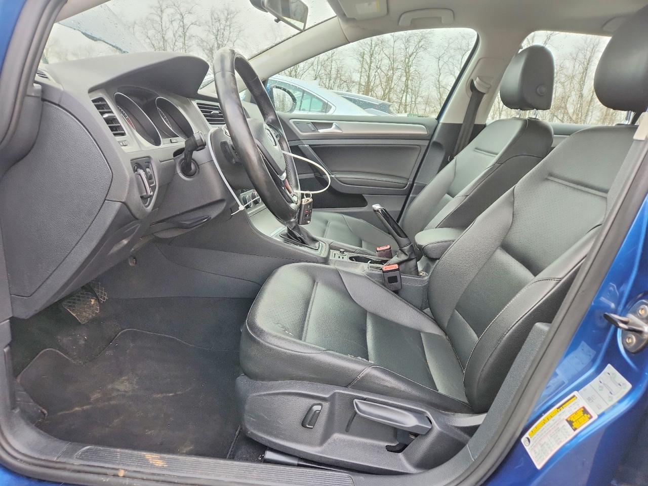 2017 Volkswagen Golf s