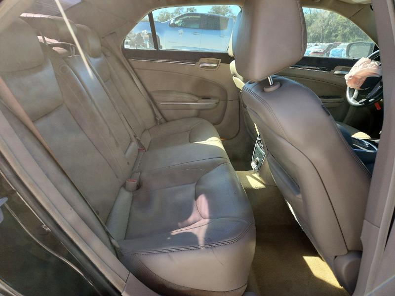 2013 Chrysler 300