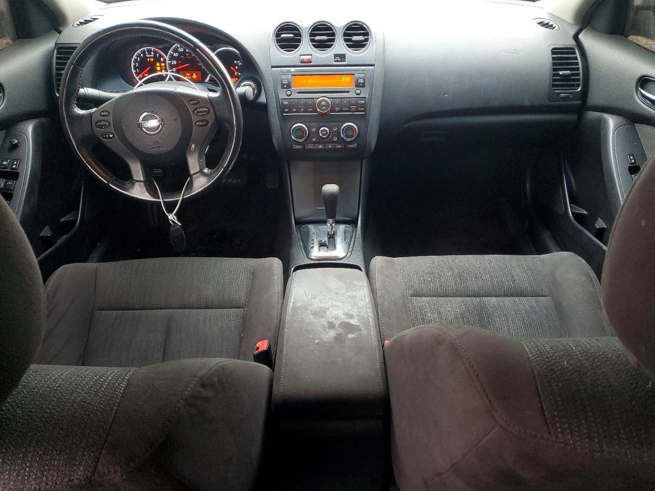 2010 Nissan Altima Base