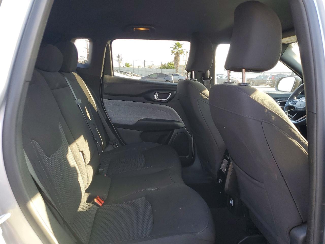2025 Jeep Compass Sport