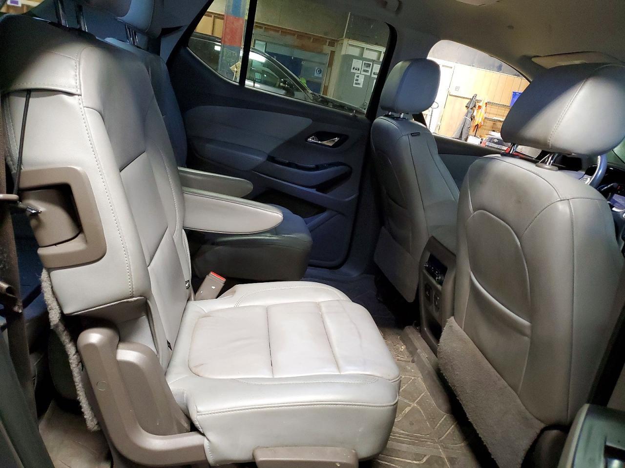 2020 Chevrolet Traverse lt