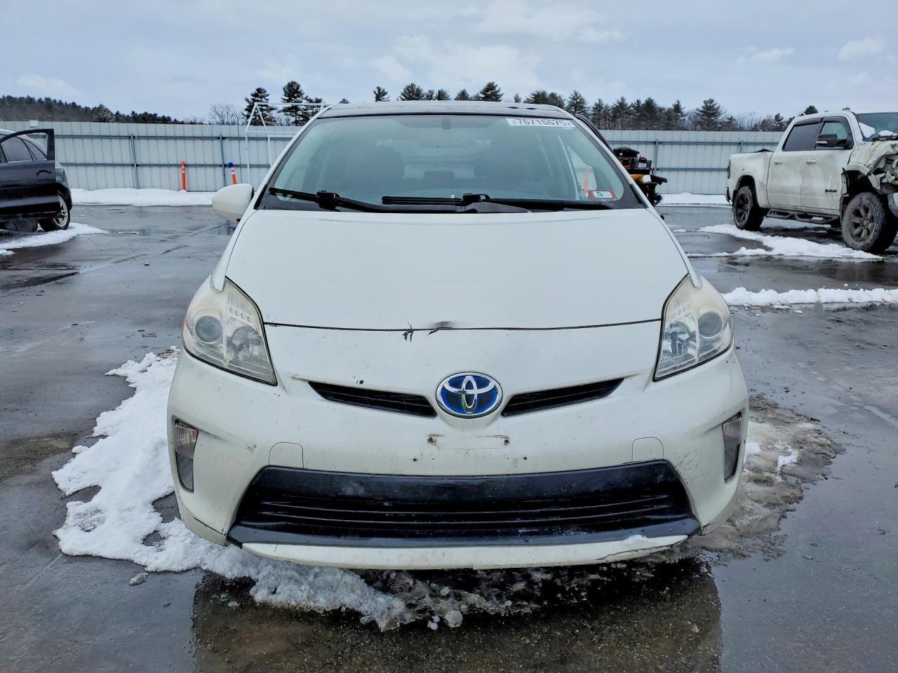 2014 Toyota Prius Four