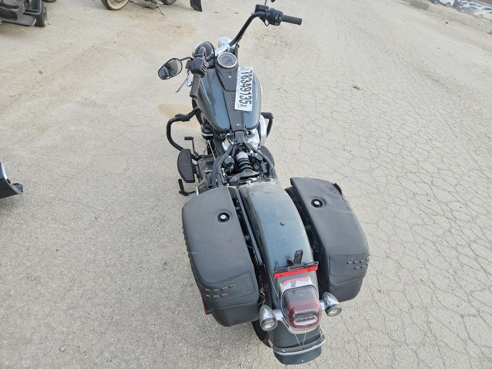 2025 Harley-Davidson Flhc
