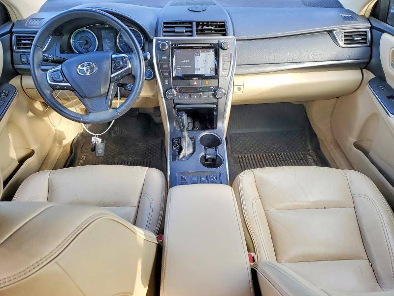 2017 Toyota Camry Hybrid