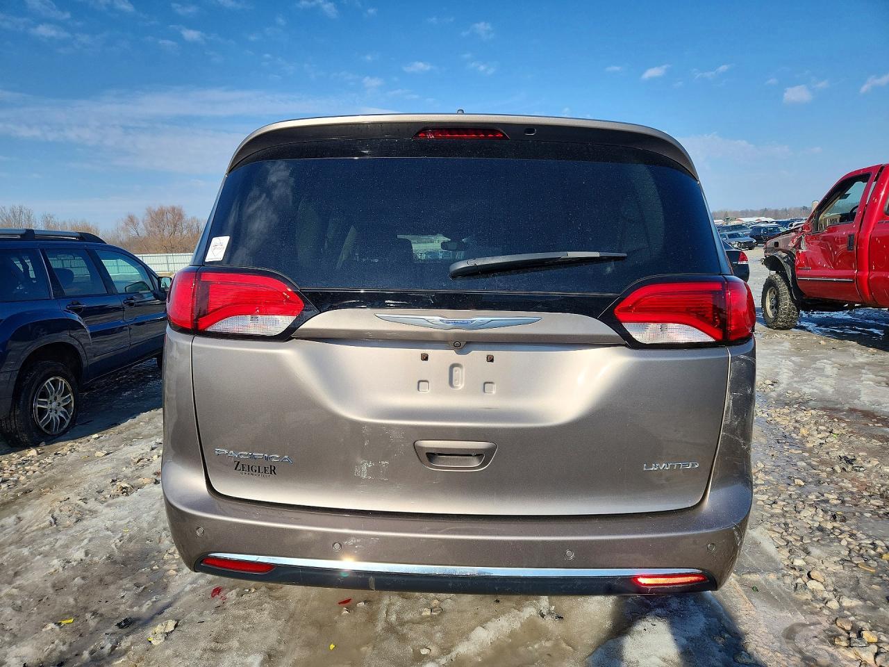 2017 Chrysler Pacifica Limited