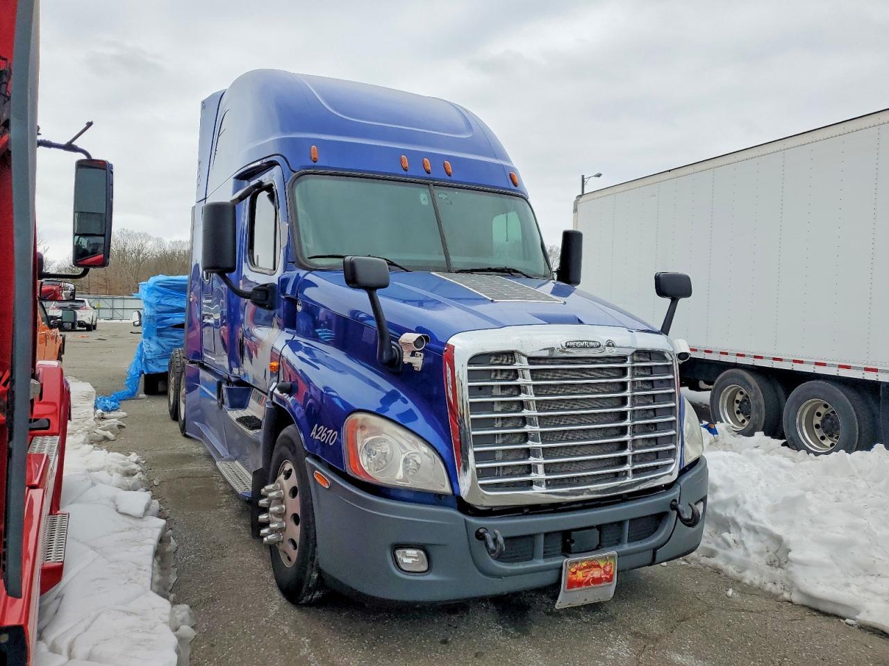 2018 Freigliner 2018 Freightliner Cascadia 125 Semi Truck