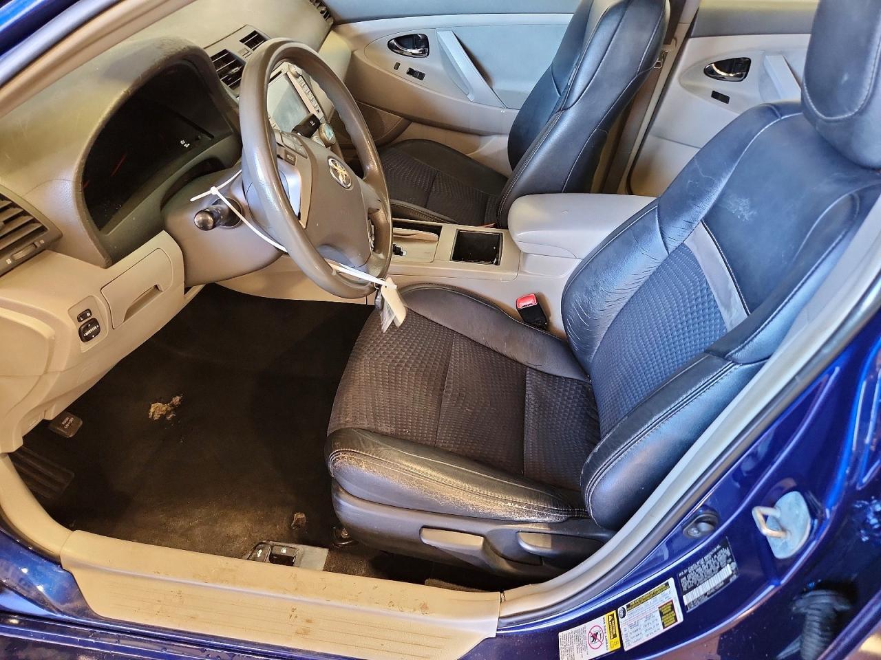2008 Toyota Camry le