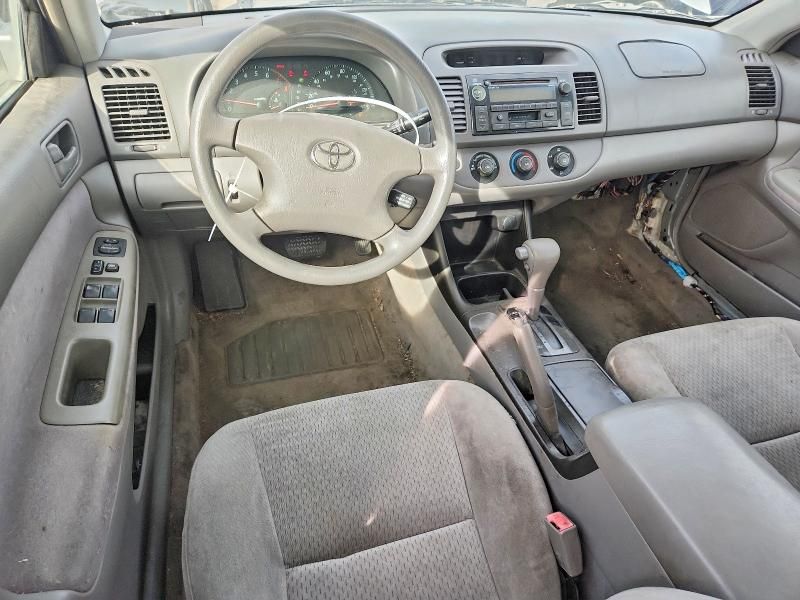 2002 Toyota Camry le