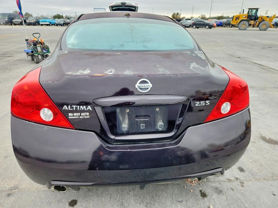 2012 Nissan Altima s