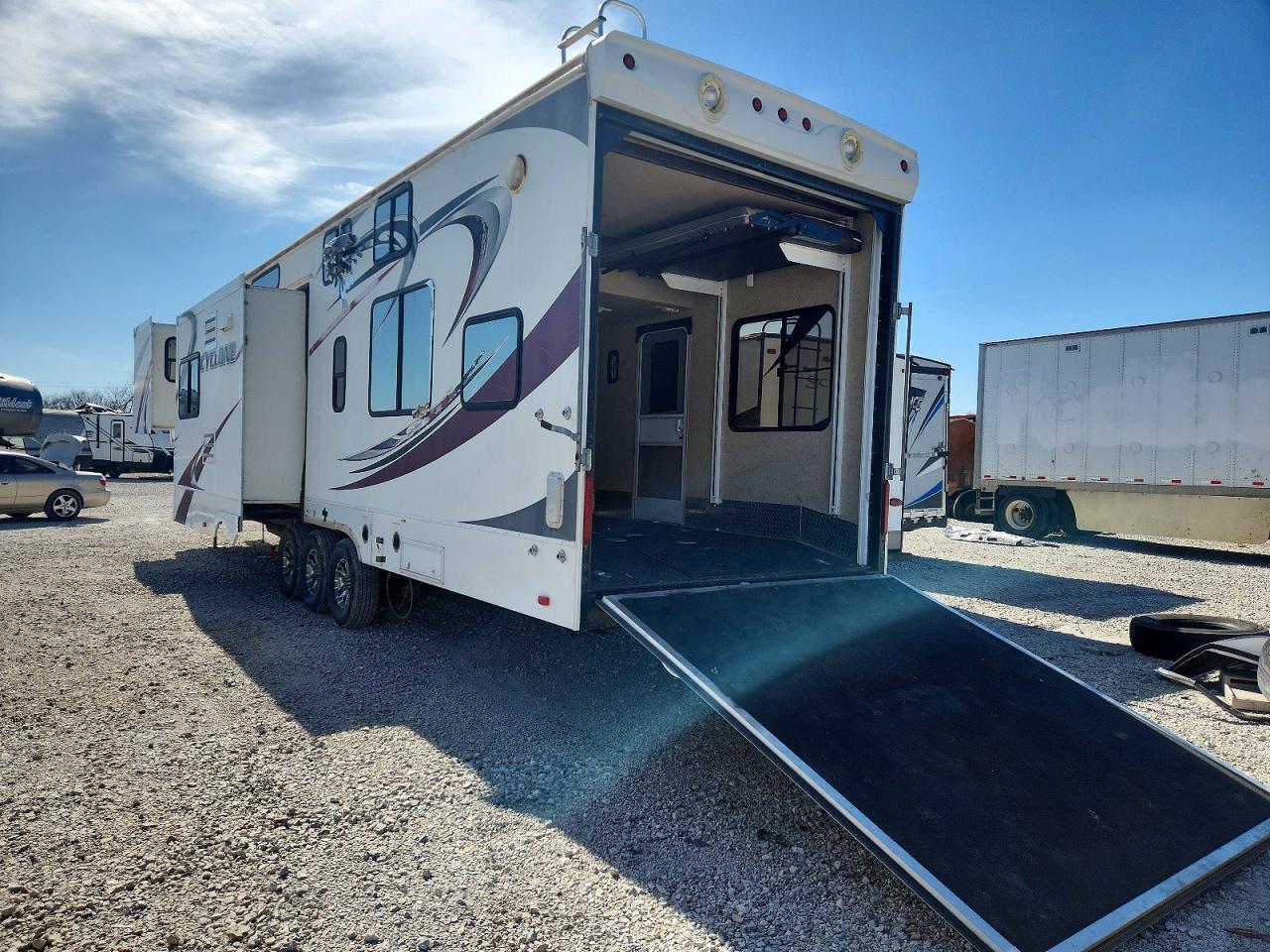 2012 Heartland Rv Cyclone Camper
