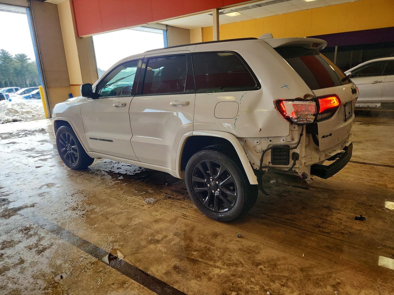2019 Jeep Grand Cherokee Laredo