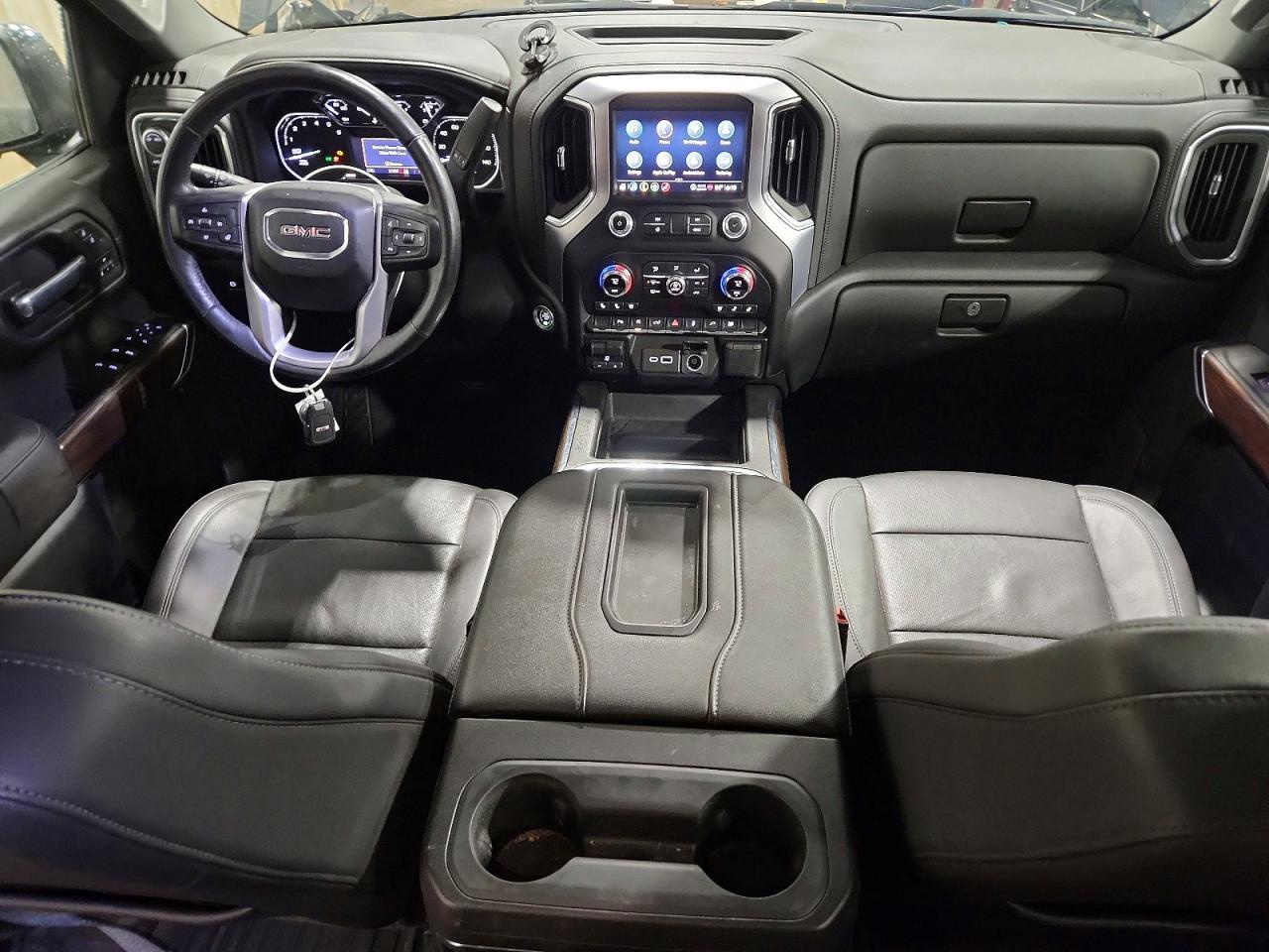 2021 GMC Sierra K1500 slt