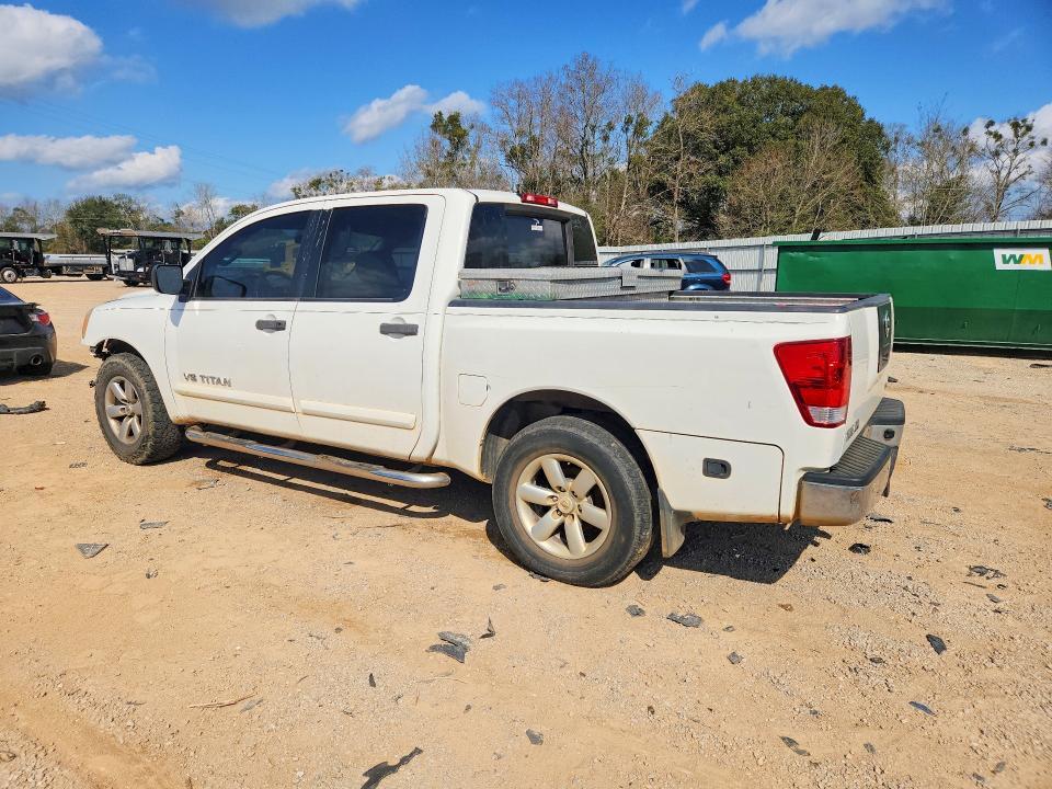 2012 Nissan Titan SV