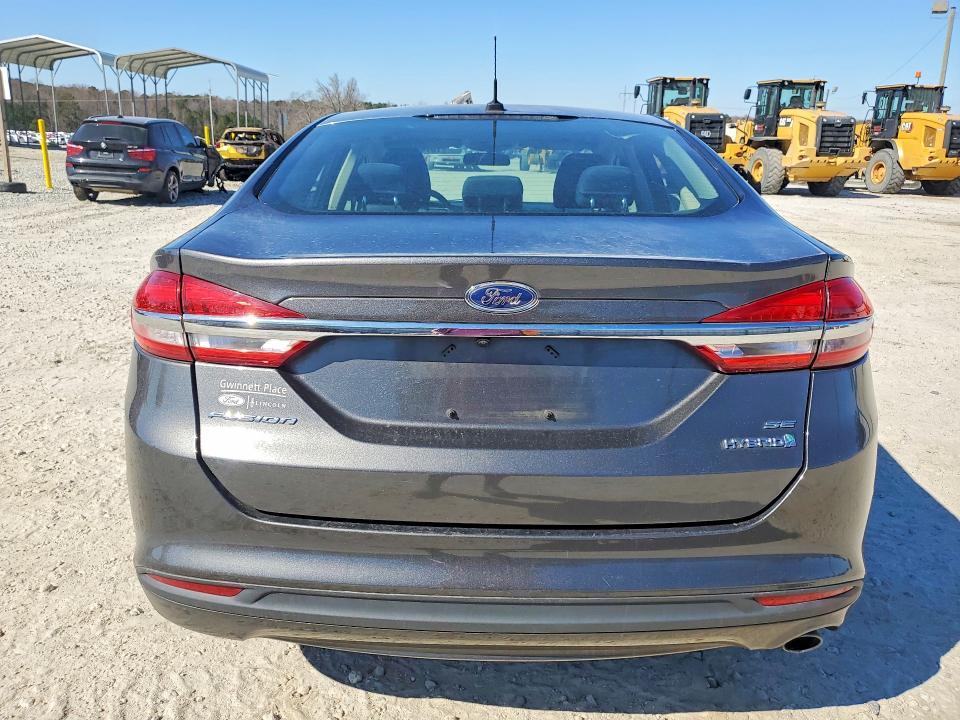 2018 Ford Fusion se Hybrid