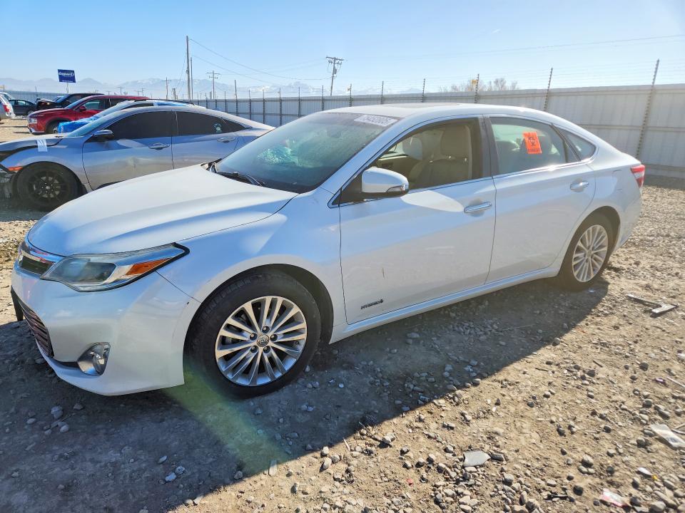 2015 Toyota Avalon Hybrid