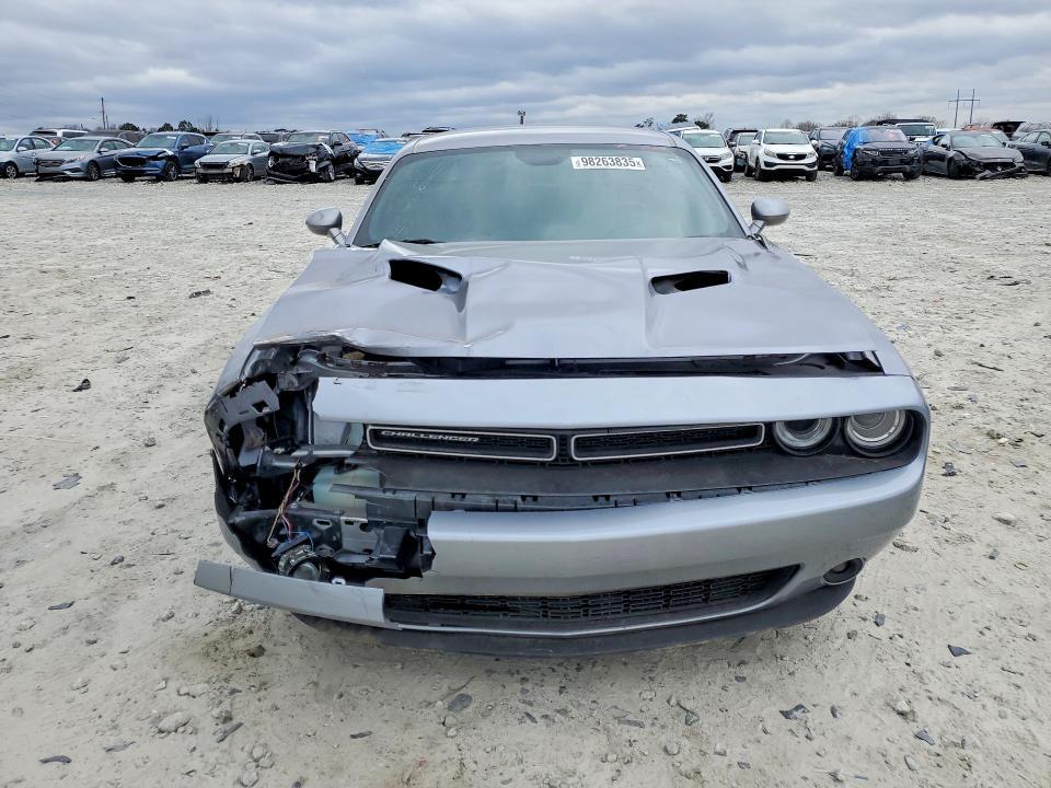 2015 Dodge Challenger sxt Plus