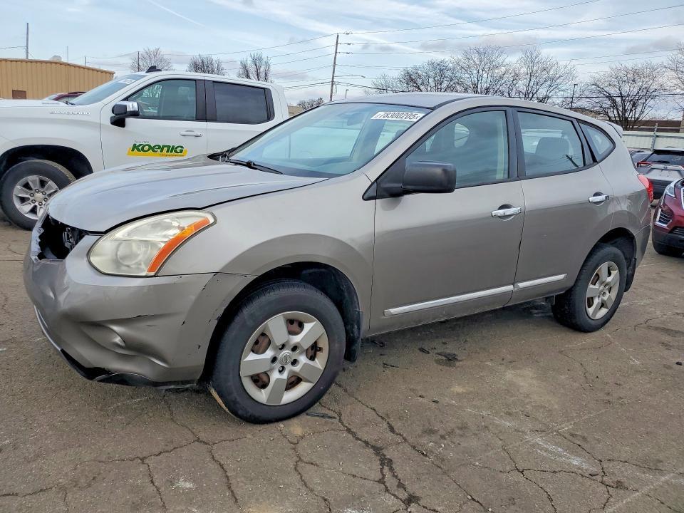 2013 Nissan Rogue s