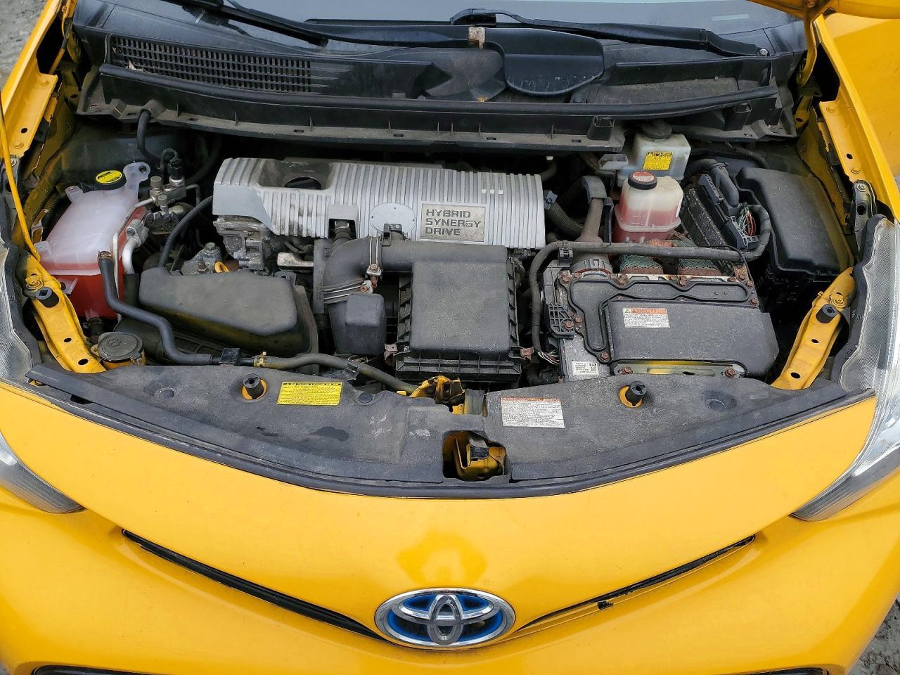 2015 Toyota Prius v